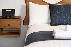 Swansea Cottages & Lodge Suites