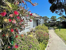 Swansea Cottages & Lodge Suites