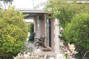 Swansea Cottages & Lodge Suites