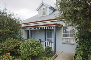 Swansea Cottages & Lodge Suites