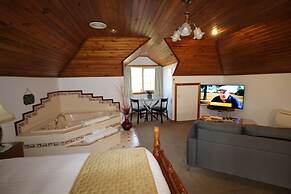 Swansea Cottages & Lodge Suites