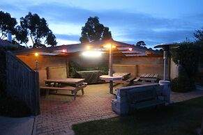 Swansea Cottages & Lodge Suites