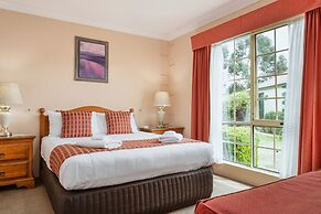 Swansea Cottages & Lodge Suites