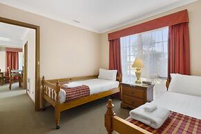 Swansea Cottages & Lodge Suites