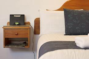 Swansea Cottages & Lodge Suites