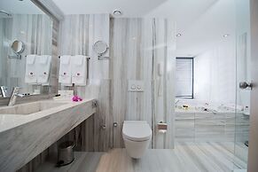 Ramada Resort by Wyndham Bodrum