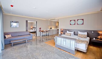 Ramada Resort by Wyndham Bodrum