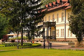 Gróf Degenfeld Castle Hotel **** Superior