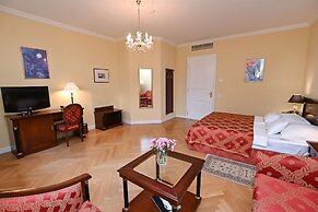 Gróf Degenfeld Castle Hotel **** Superior