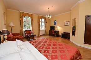 Gróf Degenfeld Castle Hotel **** Superior