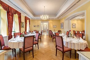 Gróf Degenfeld Castle Hotel **** Superior