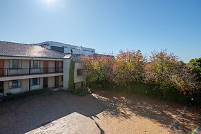 Gateway on Monash Boutique Hotel