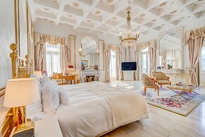 Grand Hotel National