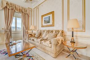 Grand Hotel National
