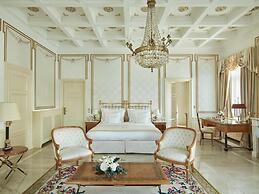 Grand Hotel National