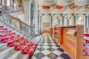 Grand Hotel National