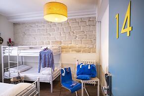 Le Régent Montmartre by Hiphophostels