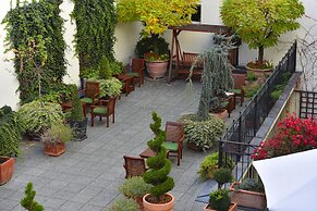 Marrol's Boutique Hotel