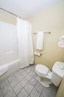 Our Guest Inn and Suites - Downtown