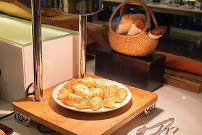 The Bayview Hotel Pattaya