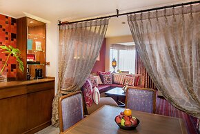 The Bayview Hotel Pattaya