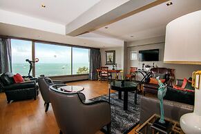 The Bayview Hotel Pattaya