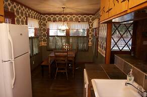 Sleepy Forest Cottages