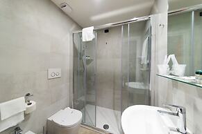 Airport Hotel