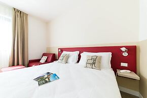 Airport Hotel