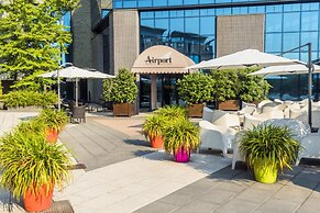 Airport Hotel