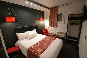 Brit Hotel Baillet en France