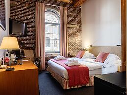 Ghent River Hotel