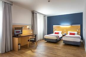 Holiday Inn Express Lisbon - Oeiras by IHG