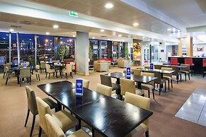 Holiday Inn Express Lisbon - Oeiras by IHG