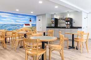 Captains Quarters Motel & Conference Center