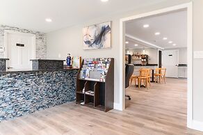 Captains Quarters Motel & Conference Center