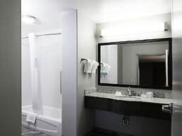 Hampton Inn & Suites Temecula