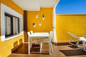 Occidental Pueblo Acantilado