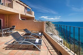 Occidental Pueblo Acantilado