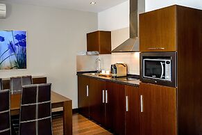 Occidental Pueblo Acantilado