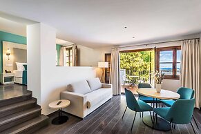 Occidental Pueblo Acantilado