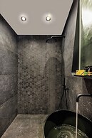 Kalisti Hotel & Suites