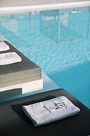 Kalisti Hotel & Suites