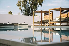 Kalisti Hotel & Suites