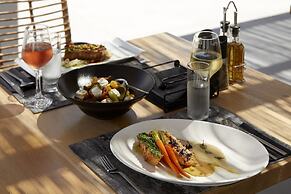 Kalisti Hotel & Suites