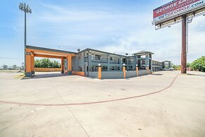 Super 8 by Wyndham San Antonio/Riverwalk Area