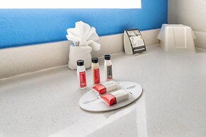 Super 8 by Wyndham San Antonio/Riverwalk Area