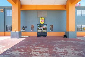 Super 8 by Wyndham San Antonio/Riverwalk Area