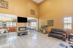 Super 8 by Wyndham San Antonio/Riverwalk Area