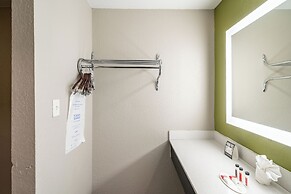 Super 8 by Wyndham San Antonio/Riverwalk Area